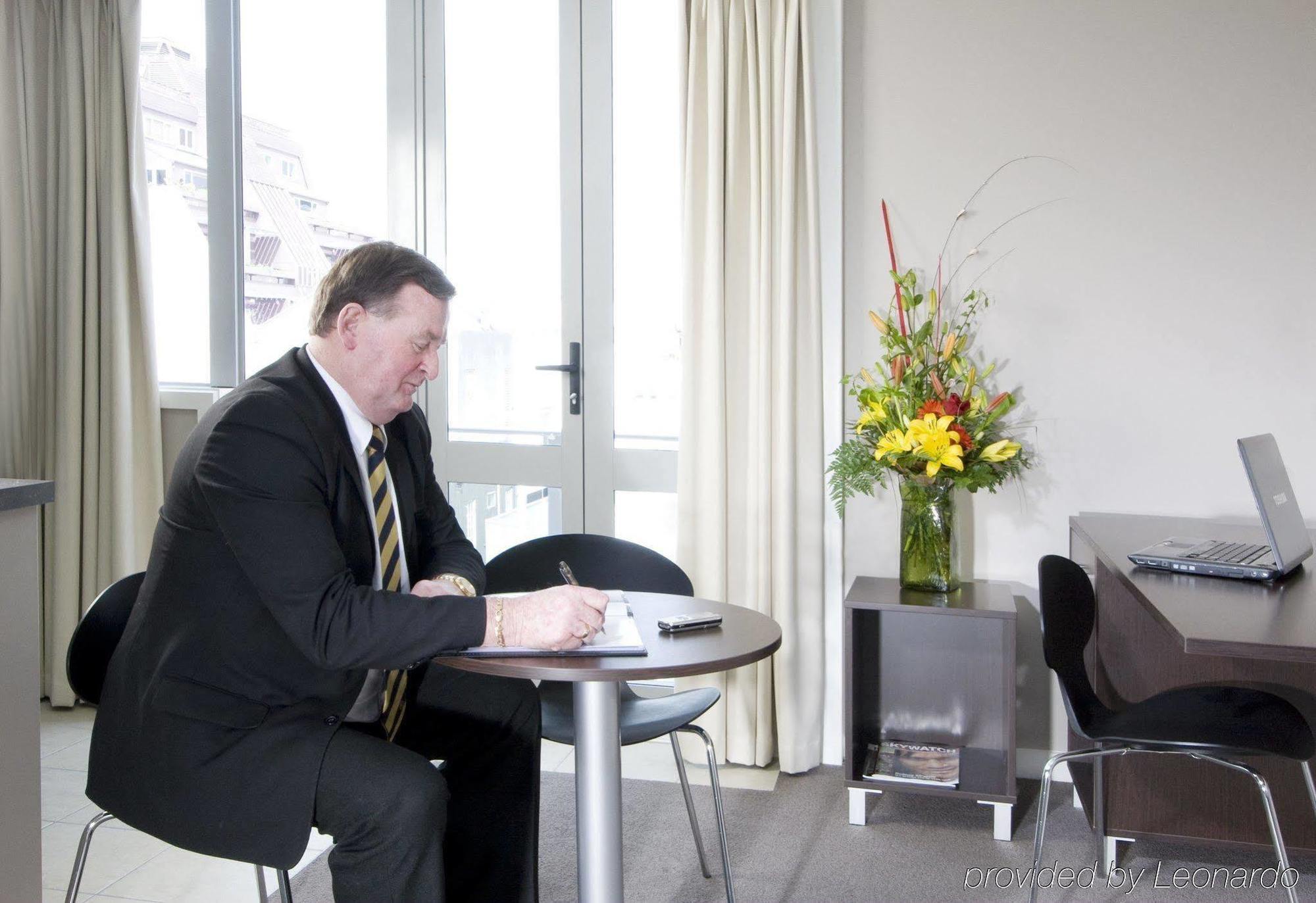 Quest On Ward Serviced Apartments Hamilton Rum bild